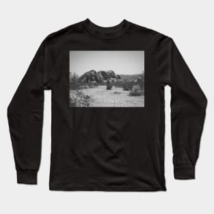 Huge Bolders from Joshua National tree Park Photo V4 Long Sleeve T-Shirt